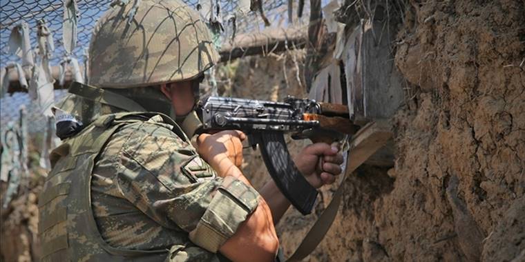 Azerbaycan, çatışmalarda ölen 95 Ermeni askerin daha cesedini Ermenistan'a teslim etti