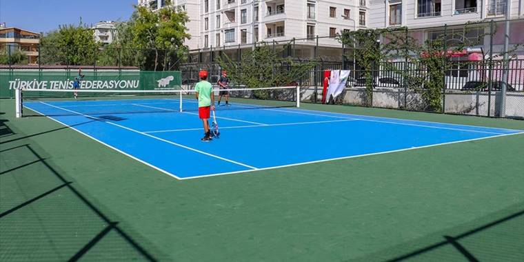 Tesisleşmeyle Doğu ve Güneydoğu'da başarılı tenisçilerin sayısı artıyor