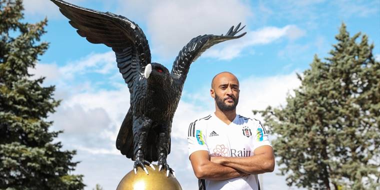 Beşiktaşlı futbolcu Redmond: Stadımızdaki atmosfer İngiltere'dekine benzer