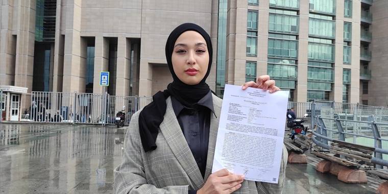 Başörtüsü nedeniyle staja kabul edilmediğini iddia ettiği okul yönetiminden şikayetçi oldu
