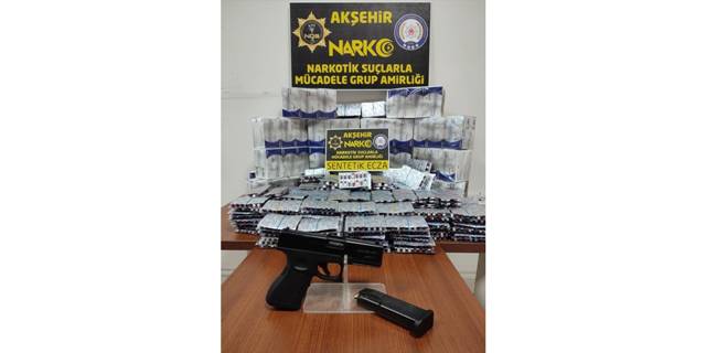 Konya'da uyuşturucu ticareti yaptıkları iddiasıyla 4 zanlı tutuklandı