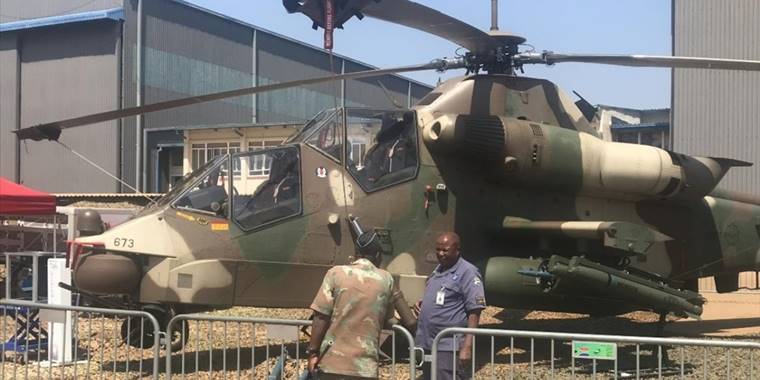 ASELSAN'ın 'elektronik gözü' Güney Afrika helikopteriyle birlikte tanıtıldı