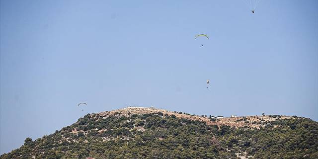 Mersin'i kuş bakışı gören Gelincik Tepesi'nden 8 ayda 20 bin uçuş yapıldı