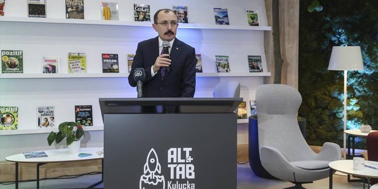 Ticaret Bakanı Muş: Oyun ve yazılım ihracatçılarına ciddi teşvik ve desteğimiz var