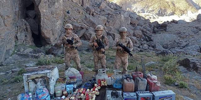 Van'da teröristlerin kullandığı sığınak ve mağaralar imha edildi