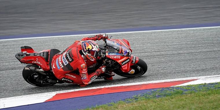 MotoGP Japonya Grand Prix'sini Miller kazandı