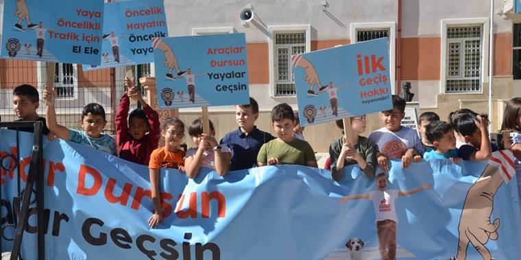 Karaman'da "Önce Yaya" etkinliği düzenlendi