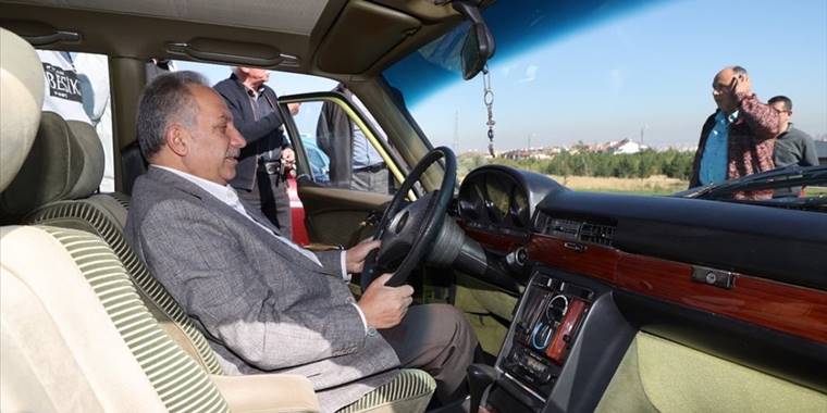 Başkan Yalçın, klasik araç sahipleriyle bir araya geldi