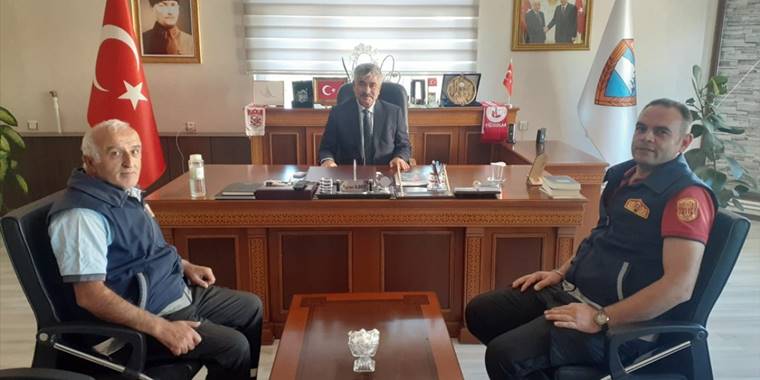 Ulaş Belediye Başkanı İlbey, itfaiyecilerin gününü kutladı