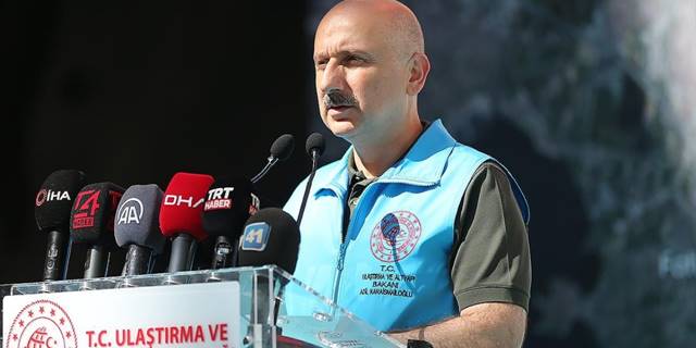 Karaismailoğlu: Gebze OSB-Darıca Sahil Metro Hattı Projesi'nde 26 bin 316 metrelik tünel kazısını tamamladık