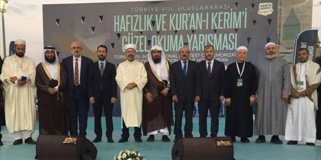 Türkiye Uluslararası 8. Hafızlık ve Kur'an-ı Kerim'i Güzel Okuma Yarışması Konya'da başladı
