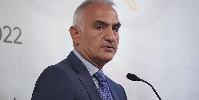 Sit alanı içerisinde yapılan kaçak yapılaşmaları yıkmak zorundayız