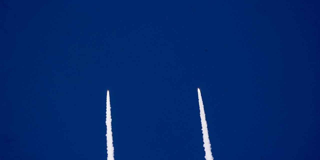 Kuzey Kore'nin 2 balistik füze ateşlediği bildirildi