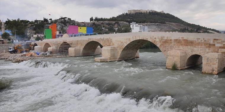 Mersin'deki Roma köprüsü aslına uygun restore ediliyor