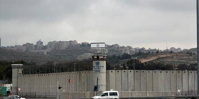 İsrail, Batı Şeria'nın tamamında Filistinli tutukluların ziyaretlerini iptal etti