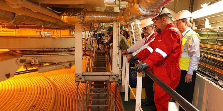 Karadeniz Gaz Sahası'nda kabloları denizin tabanına döşeyecek gemi bu hafta göreve başlayacak