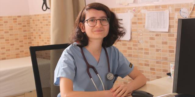 Doğduğu ve büyüdüğü ilçeye doktor olarak atandı