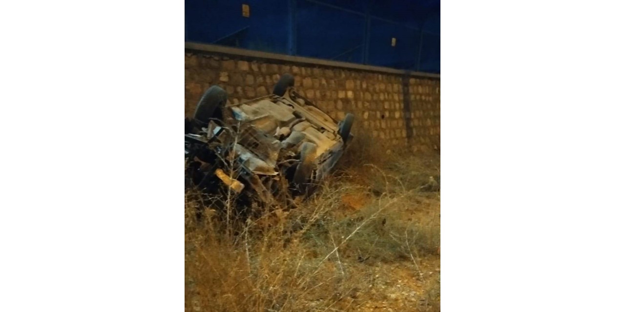 Konya'da iki otomobilin çarpışması sonucu 2 kişi yaralandı