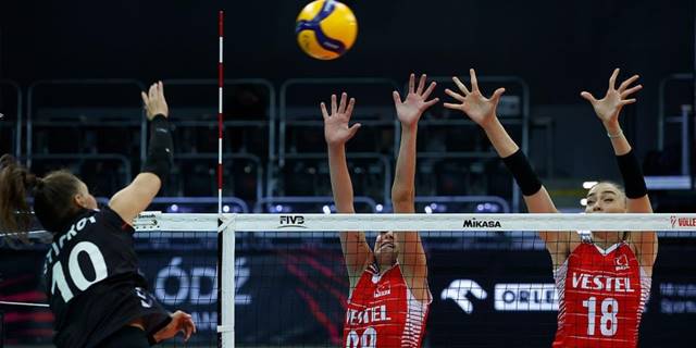 A Milli Kadın Voleybol Takımı, FIVB Dünya Şampiyonası'nın 2. tur ilk maçında Almanya'yı yendi