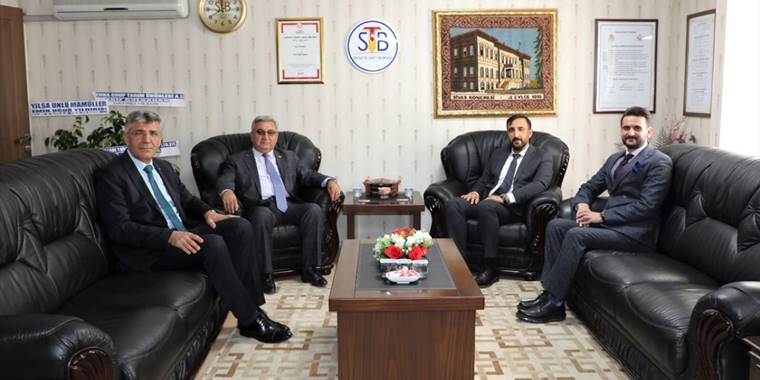 Sivas Ticaret Borsası'nda devir teslim töreni düzenlendi