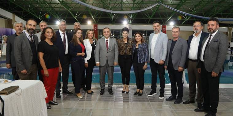 ERÜ Rektörü Altun 6 fakültenin akademisyenleri ile buluştu