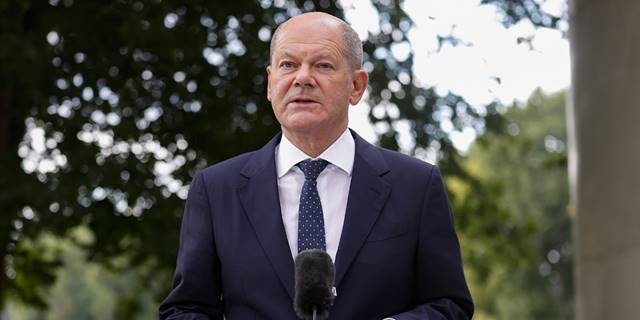 Almanya Başbakanı Scholz, Avrupa Siyasi Topluluğu'nu 'büyük bir inovasyon' olarak niteledi