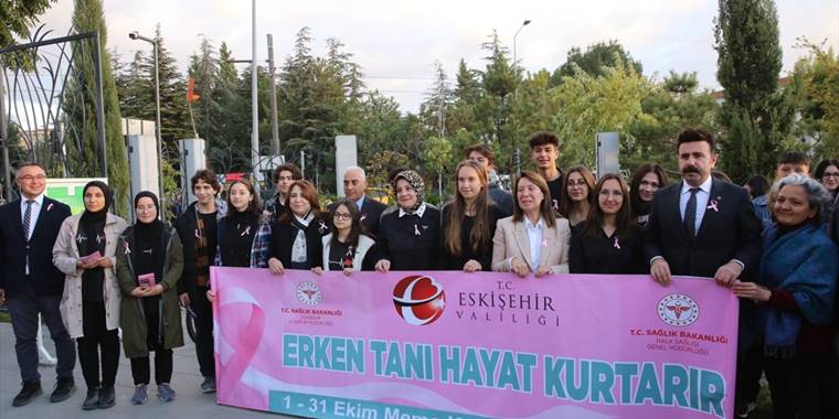Eskişehir'de "Meme Kanseri Bilinçlendirme ve Farkındalık Ayı" etkinliği düzenlendi