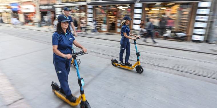 PTT’nin 2030 hedefi filosunun yüzde 80'ini elektrikli araca dönüştürmek