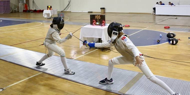 Eskişehir'de Flöre Bölgesel Açık Turnuvası başladı