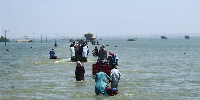 Dünya Bankasından Pakistan'a 2 milyar dolarlık fon desteği