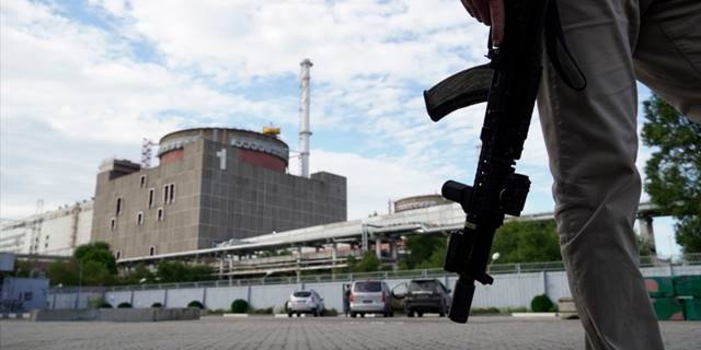 UAEA, çatışmalar nedeniyle Zaporijya’nın elektrik bağlantısının kesildiğini duyurdu