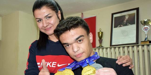 Avrupa rekortmeni bedensel engelli milli haltercinin hedefi dünya şampiyonluğu