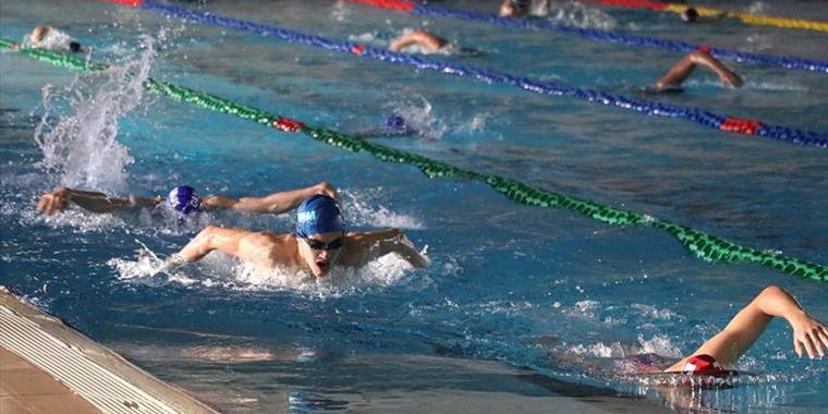 Yüzme milli takımı dünya şampiyonalarına Erzurum'da hazırlanıyor