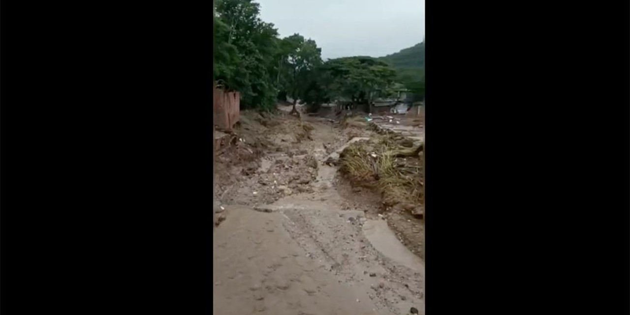 Venezuela'da şiddetli yağışların neden olduğu heyelanda 25'ten fazla kişi öldü