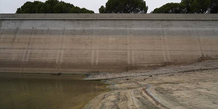 Kuraklık sorunu yaşayan İspanya'da su rezervleri yüzde 31,7'ye kadar düştü