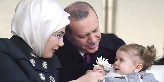 Emine Erdoğan'dan Dünya Kız Çocukları Günü paylaşımı