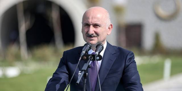 Bakan Karaismailoğlu: Assos ve Troya tünelleri ile Kaz Dağları'nı sürücülerin korkulu rüyası olmaktan çıkardık