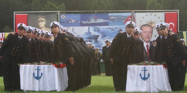 MSÜ Deniz Astsubay Meslek Yüksekokulu'nda ant içme töreni