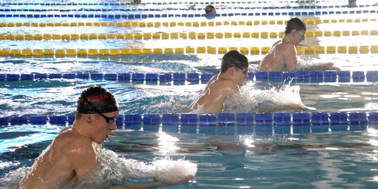 Alman yüzücüler, Gençler Avrupa Şampiyonası'na Erzurum'da hazırlanıyor