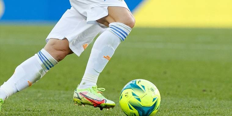 Avrupa'nın 5 büyük futbol liginde önemli maçlar oynanacak