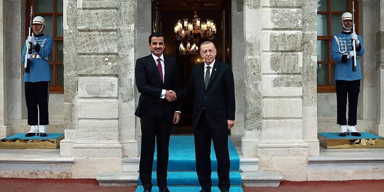 Erdoğan, Katar Emiri Şeyh Temim ile görüştü