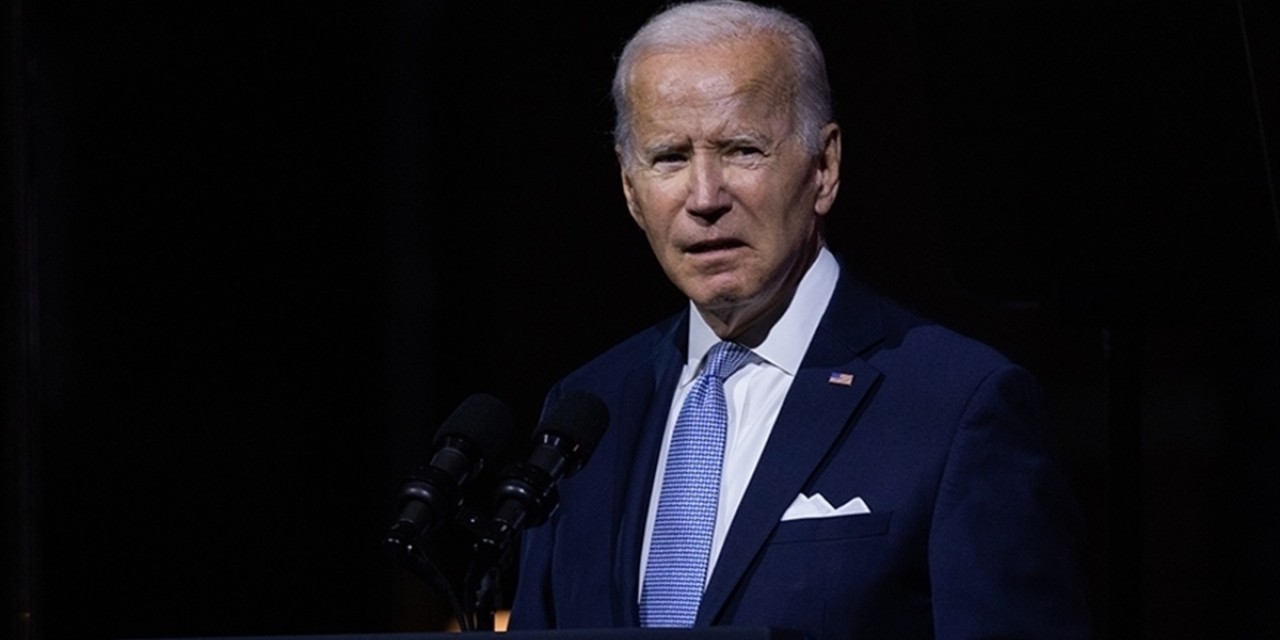 Biden: Yarı otomatik silahların yasaklanmasına yönelik yasayı Kongre'den geçirmeliyiz