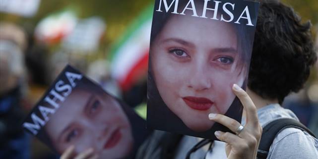 İran'da Mahsa Emini'nin ölümü sonrası başlayan protestolar sürüyor