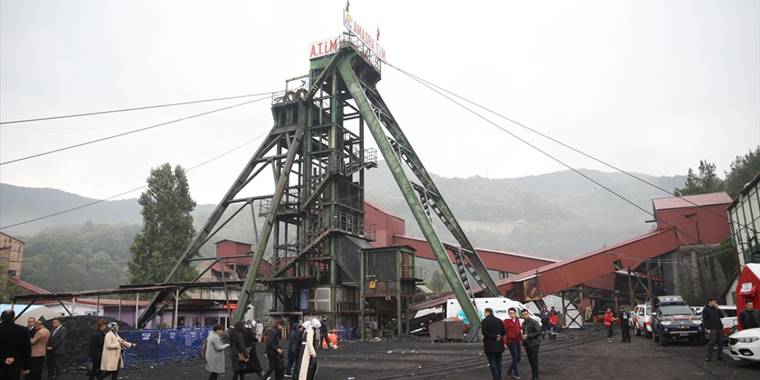 Maden patlaması soruşturmasında savcı sayısı 6'ya yükseldi