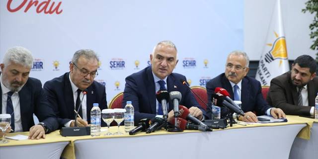 Kültür ve Turizm Bakanı Ersoy: 47 milyon turist, 37 milyar dolar gelir hedefinin yakalanmasında sıkıntı görmüyorum