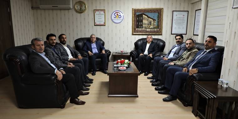 Vali Şimşek ve Milletvekili Yılmaz'dan Ticaret Borsası'na ziyaret