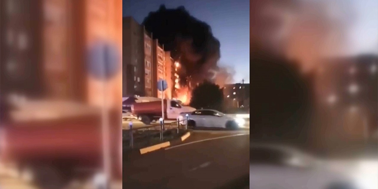 Rusya'nın Yeysk kentinde yerleşim bölgesine "Su-34" tipi savaş uçağı düştü