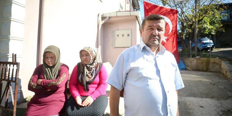 Madende hayatını kaybeden Özçelik'in ailesine Bakan Akar'dan başsağlığı telefonu