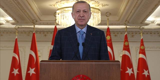 Cumhurbaşkanı Erdoğan, edebiyatçı Nuri Pakdil'i andı