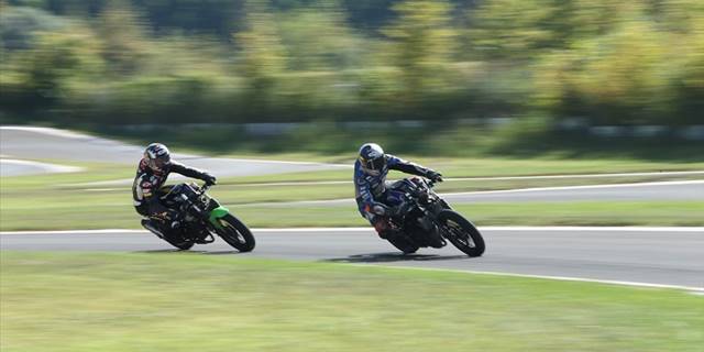Milli motosikletçiler Arjantin ve Malezya'da piste çıkacak